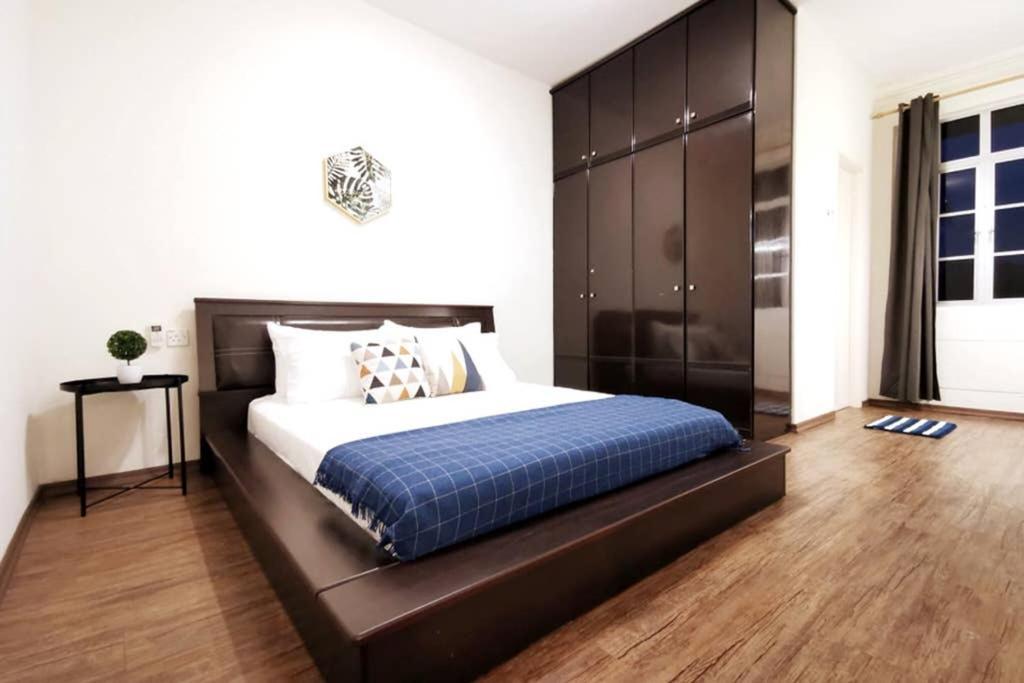 Ees Whale House - Homestay 3 Min Walk To Beach Batu Feringgi Exterior foto